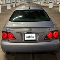 Toyota Crown 3.0 AT, 2004, 300 000 км, с пробегом, цена 1 700 000 руб.